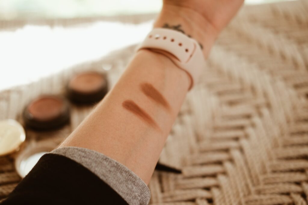 solo shadow swatches